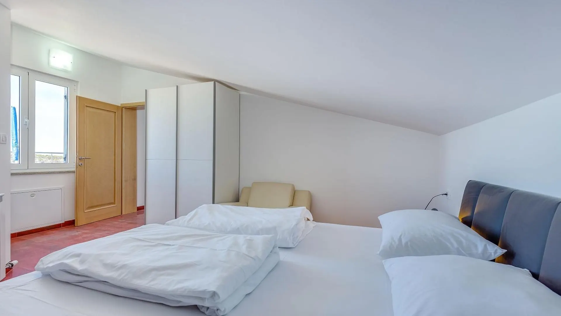 Apartments Host Barbat na Rabu