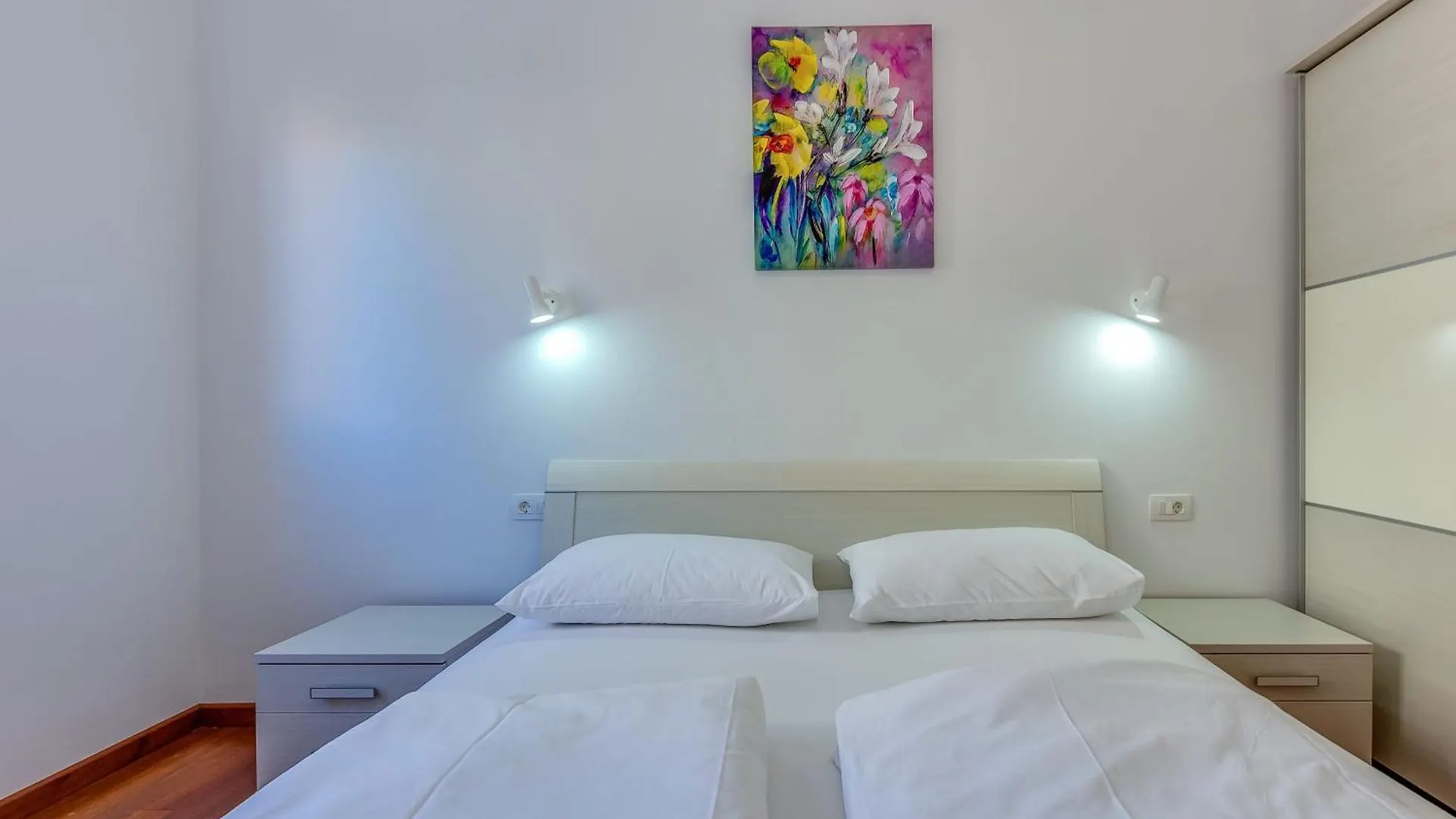 Apartments Host Barbat na Rabu