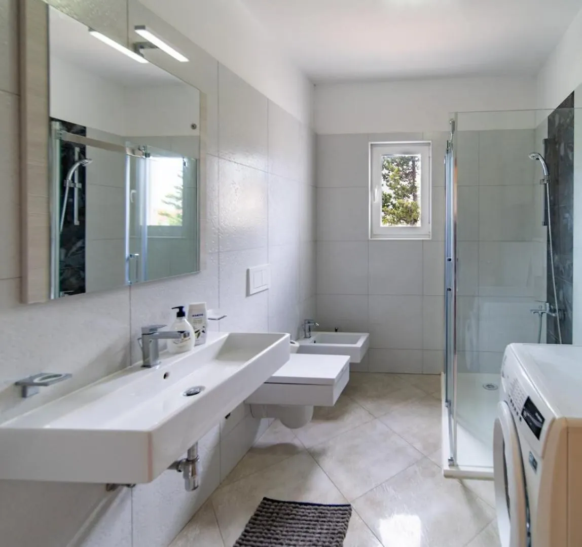 Apartments Host Barbat na Rabu
